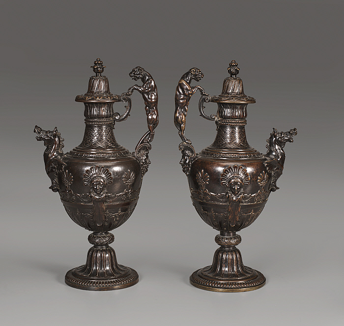 Ewer Slider Image 3